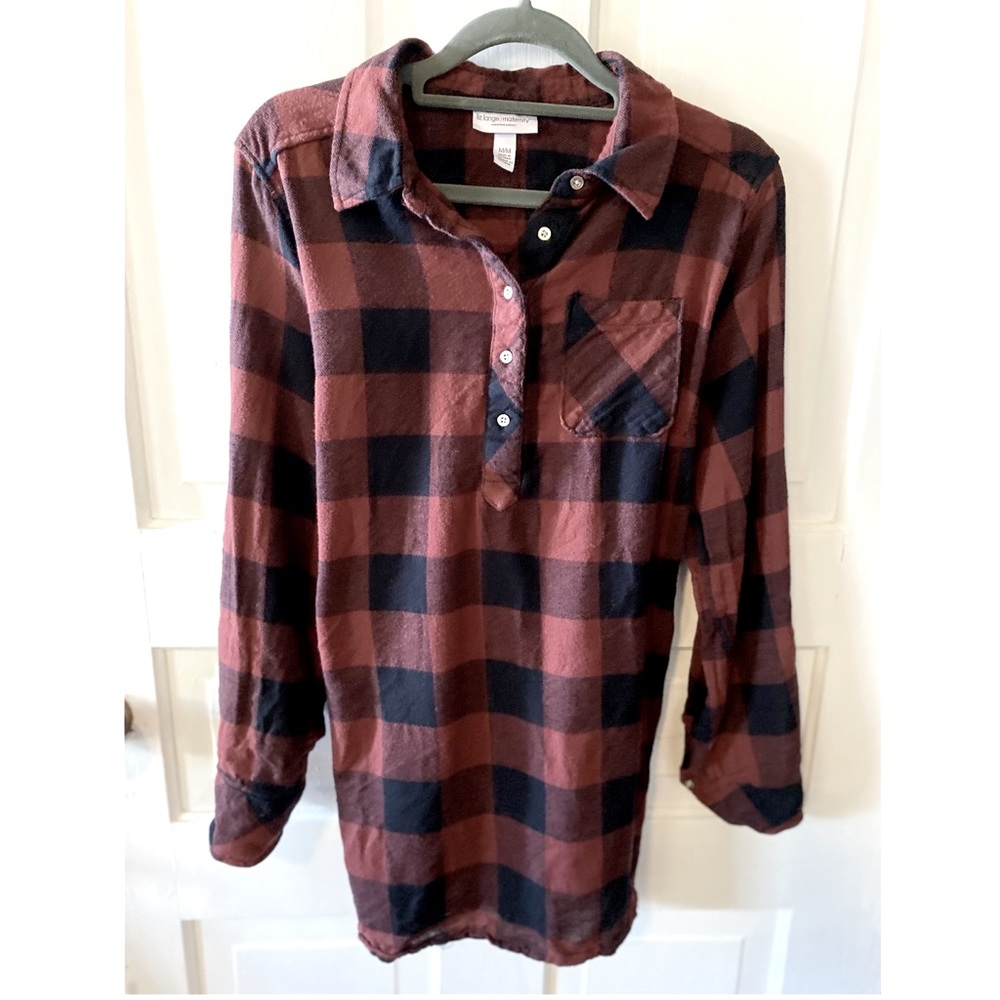 Liz Lange Maternity Red & Black Plaid Button down. M. UGC.